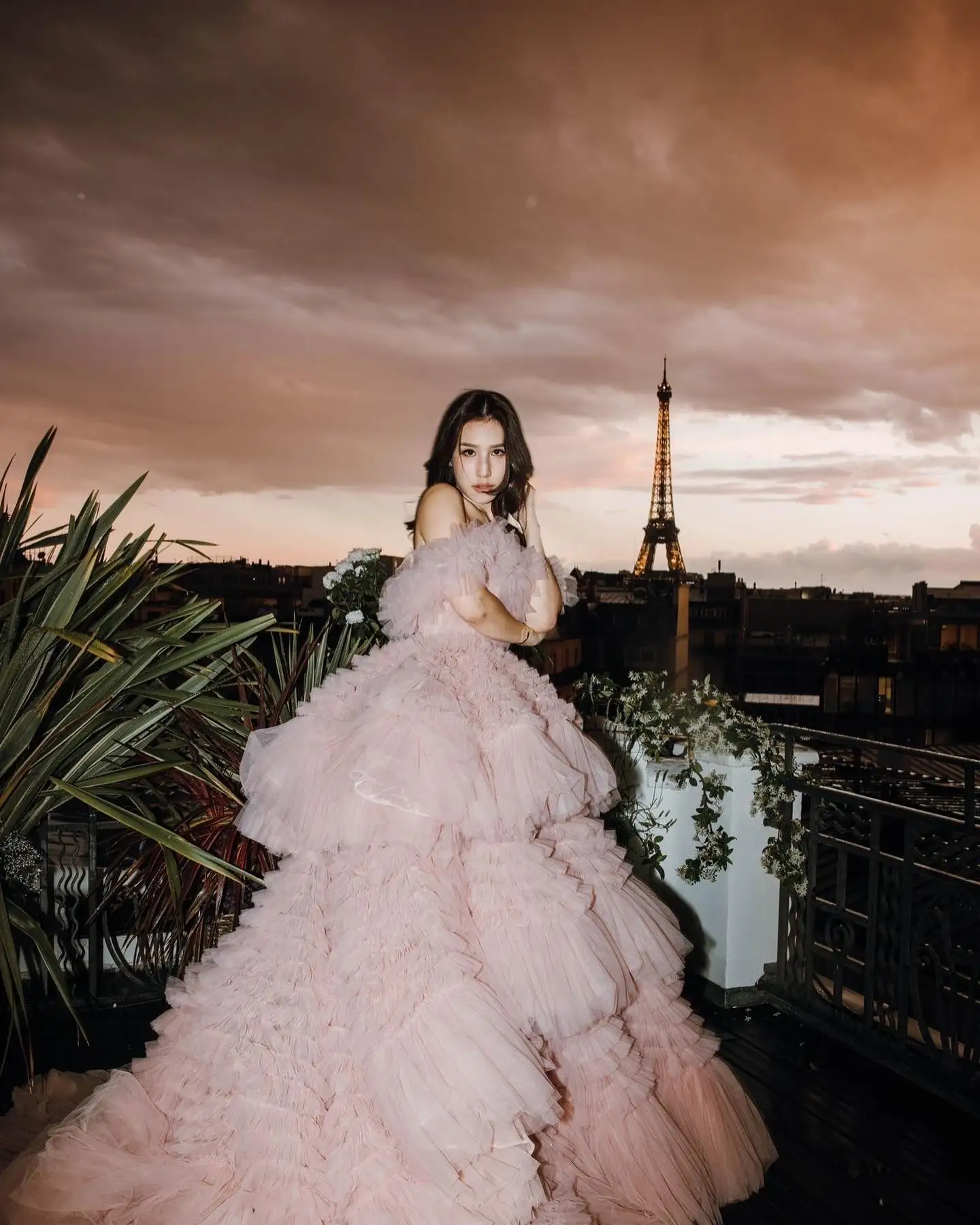 Beautiful Light Pink Fluffy Tiered Tulle Bridal Dresses Voluminous Tulle Maxi Gowns Romantic Wedding Gowns