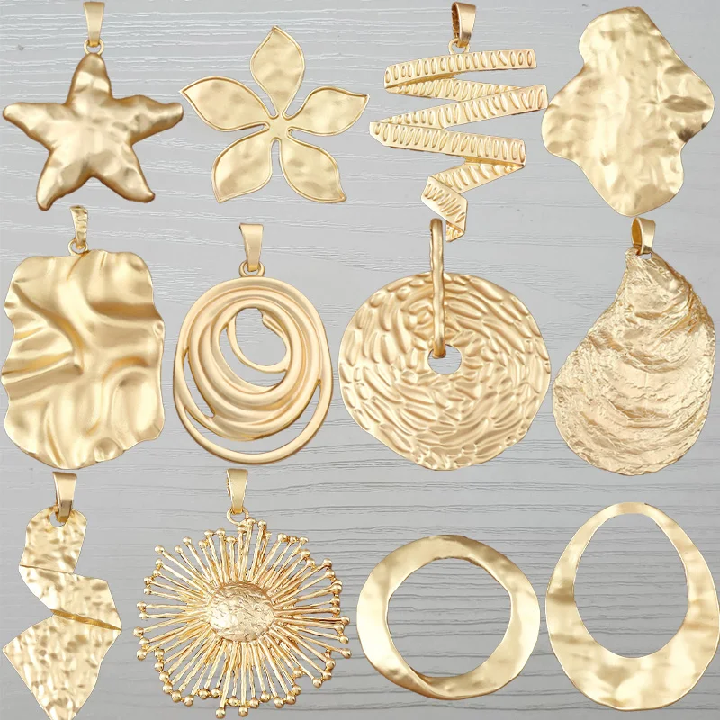 

1 x Matte Gold Color Large Round/Rectangle Shape Hammered Chic Elegant Pendant DIY Necklace Bracelet Jewelry Making Supplies