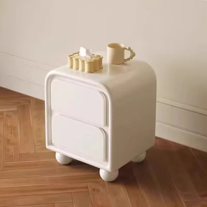 Girl Creamy Night T…