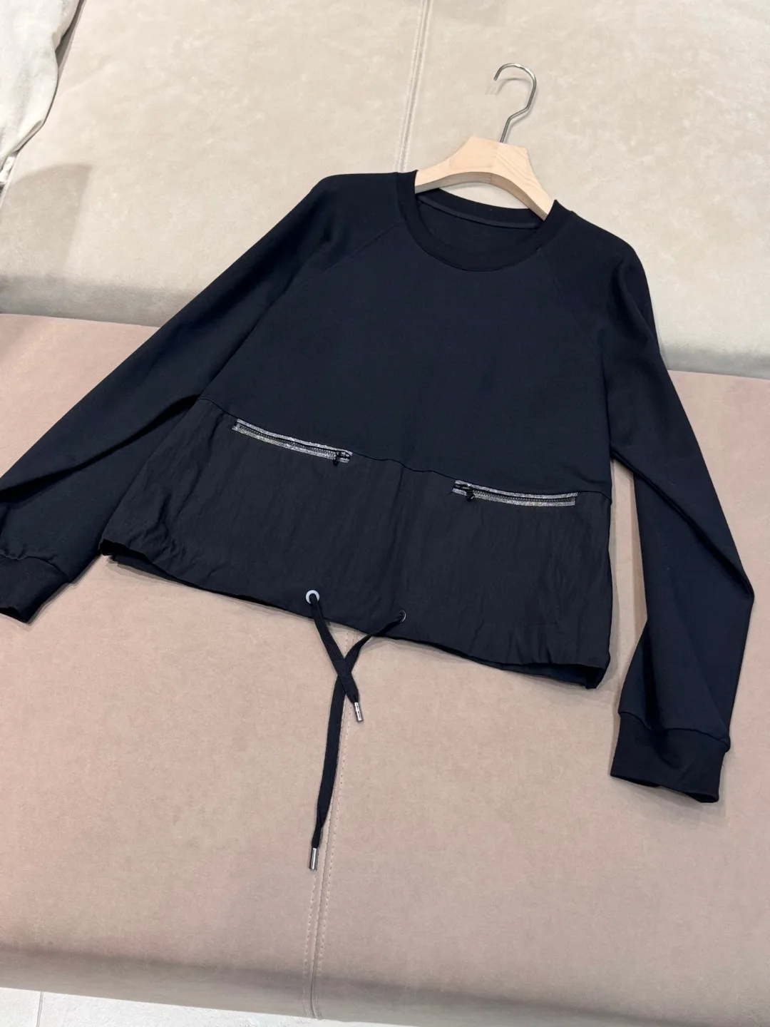 Spring women's round neck long sleeved casual sweatshirt