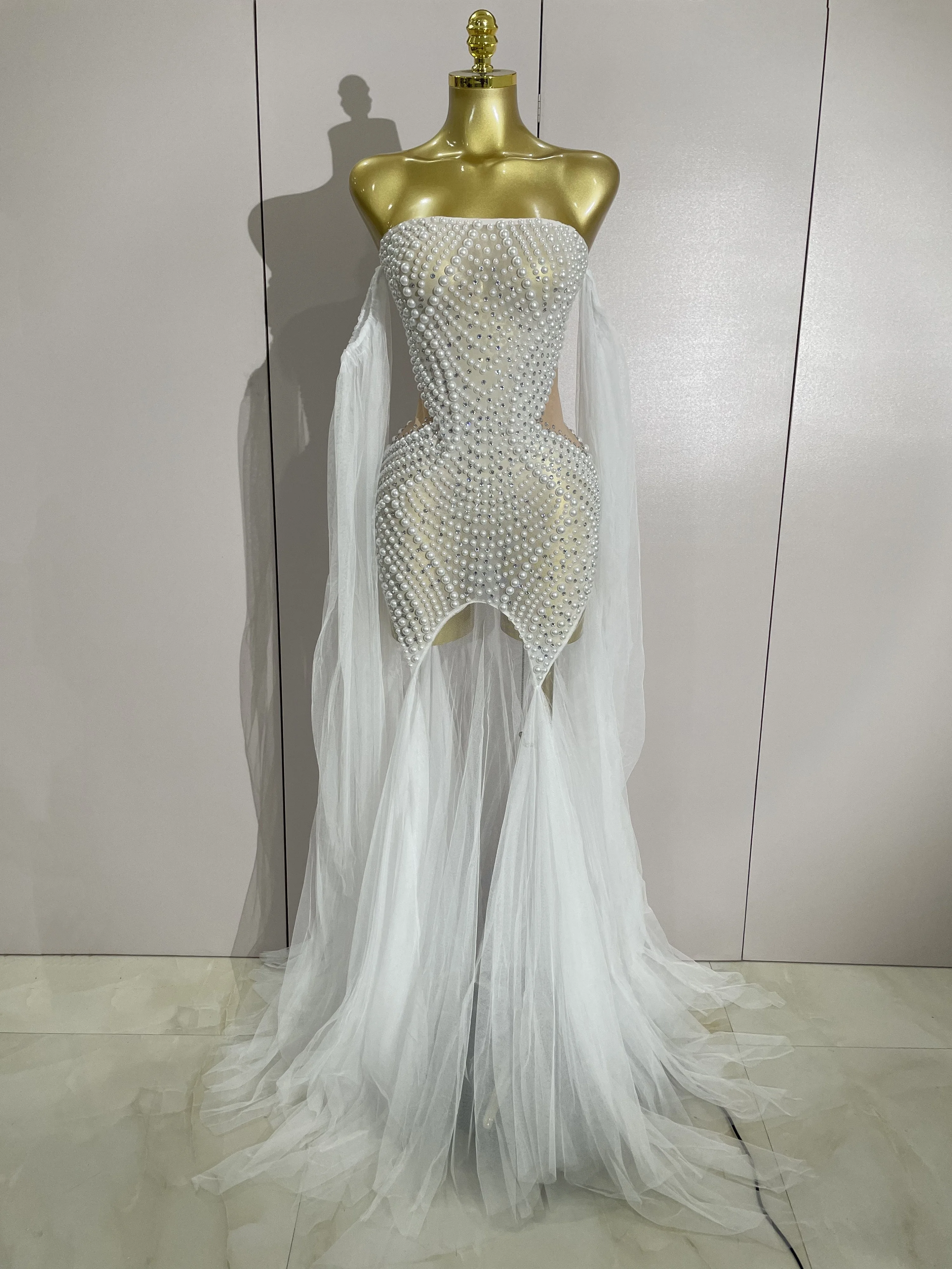 Elegant Sparkly Rhinestone White Pearl Sexy Strapless Mesh Long Dress Wedding Guest Gowns Luxury Birthday Evening Party Dress