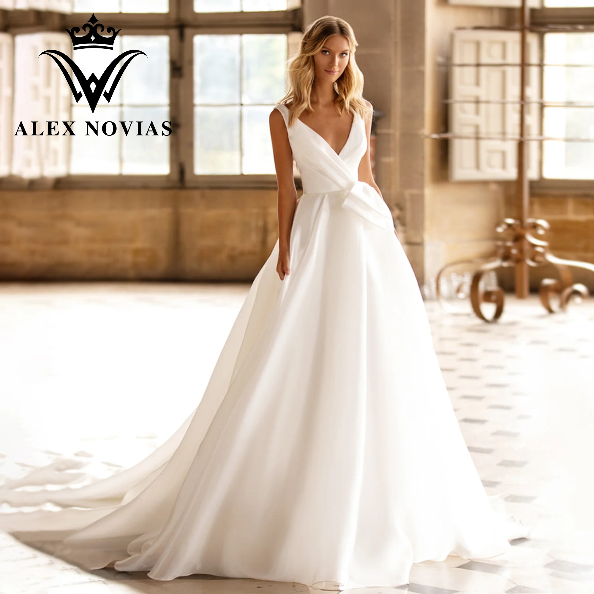 

ALEX NOVIAS A-Line Wedding Dresses 2023 New Glamorous V-neck Bow Sleeveless Court Train Satin Dresses Vestidos Novias De Saten