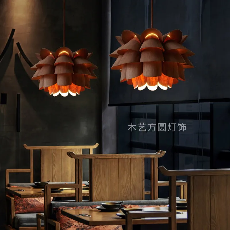 

Wood art restaurant chandelier Internet celebrity rose pine cone lamp personalized creative flower petal modeling lamp B & B hot