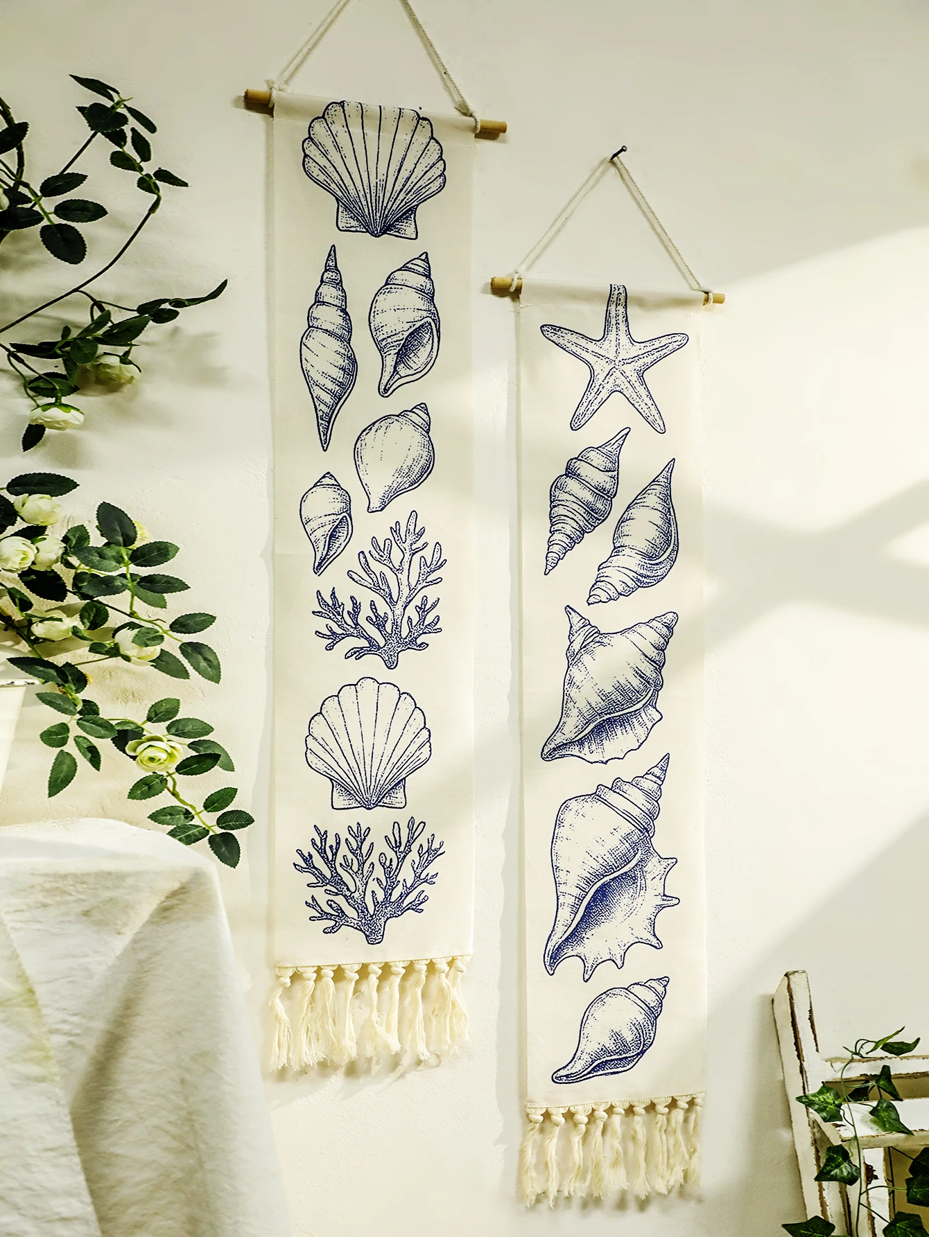 Coastal Sea Shell Wall Tapestry, Boho Hanging Decor Tapestries with Tassels, Beach Style Home Wall Art for Bedroom, Living Room