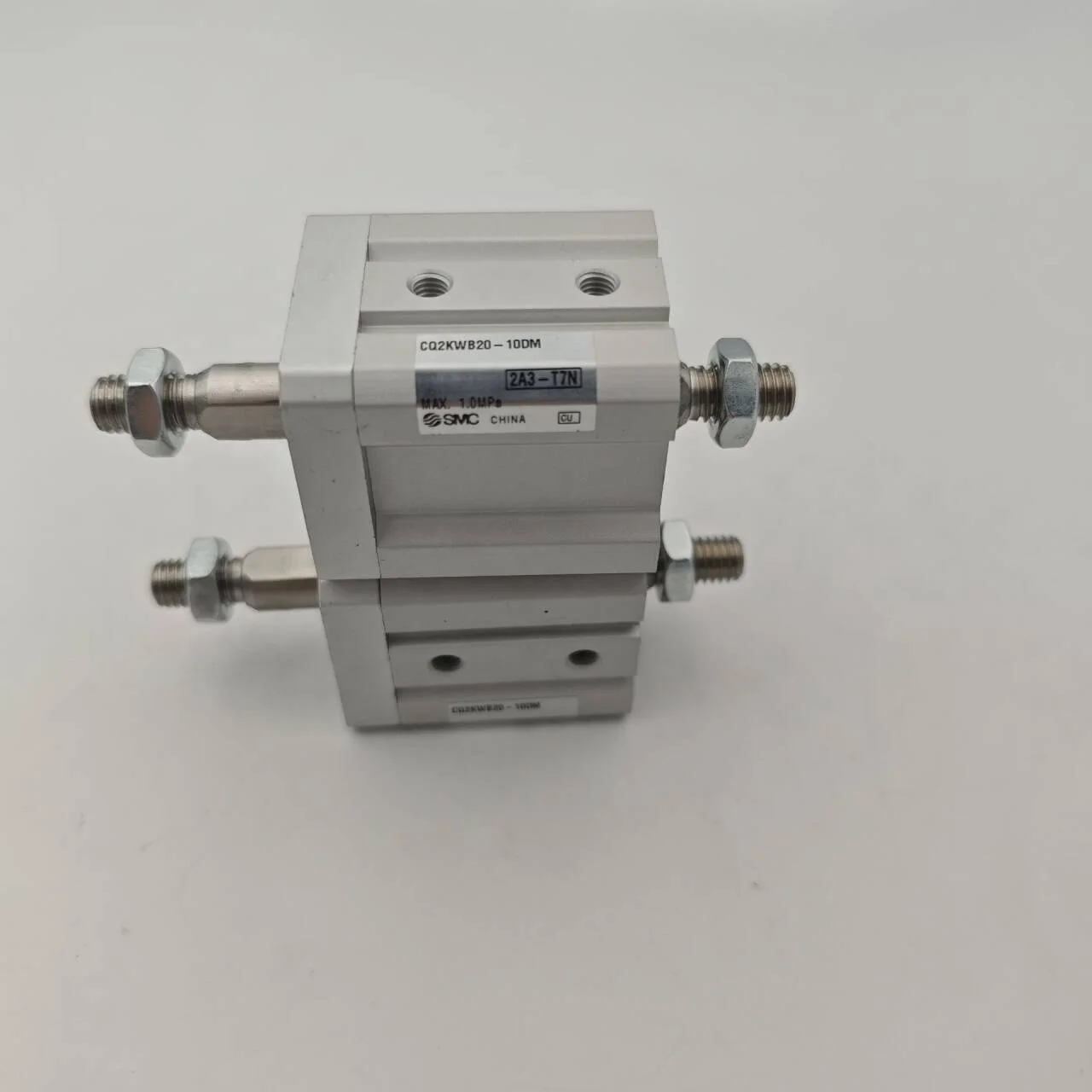 Original Genuine SMC Non-rotating Cylinder CQ2KWB20-10DM Double Rod Double Acting Cylinder