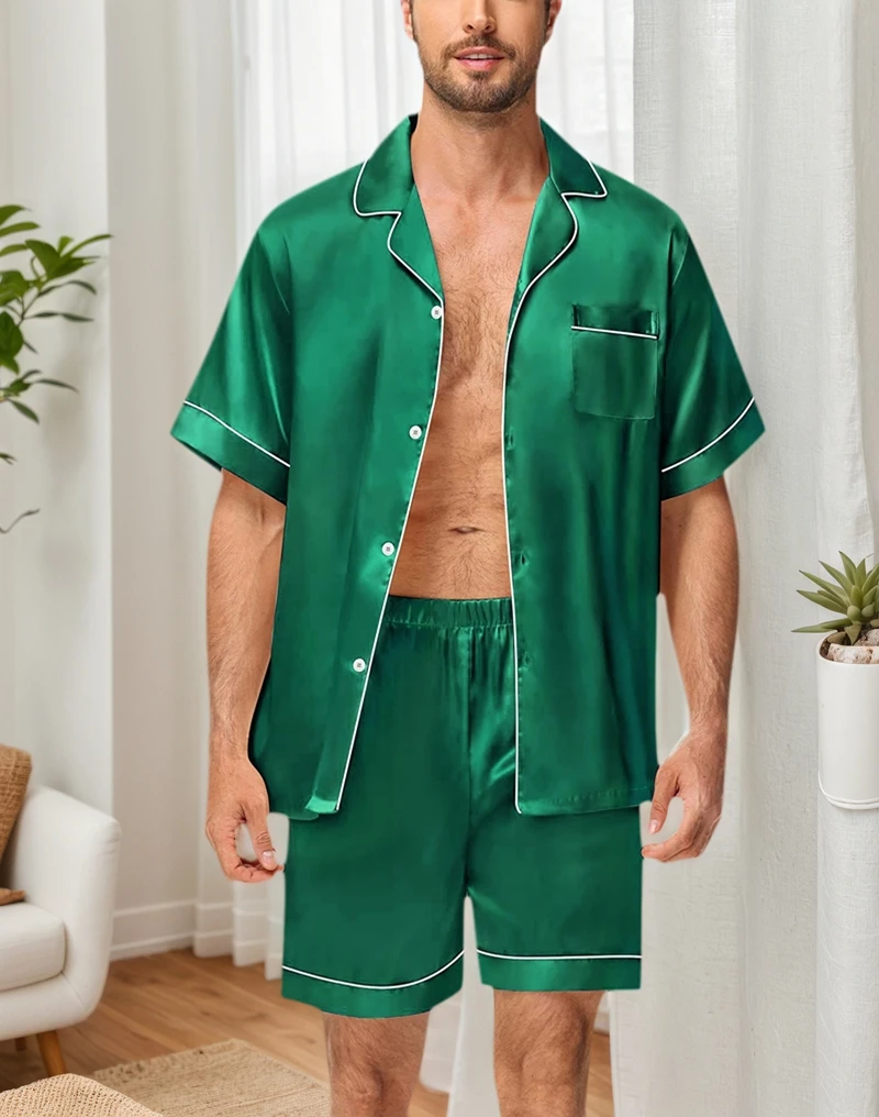 2-teiliges Pyjama-Set aus seidigem Satin für Herren, kurzärmeliges Hemd mit Revers, Brusttasche und Shorts, glatte Haptik, weiche Nachtwäsche, gemütliche Nachthemden – Detail 2