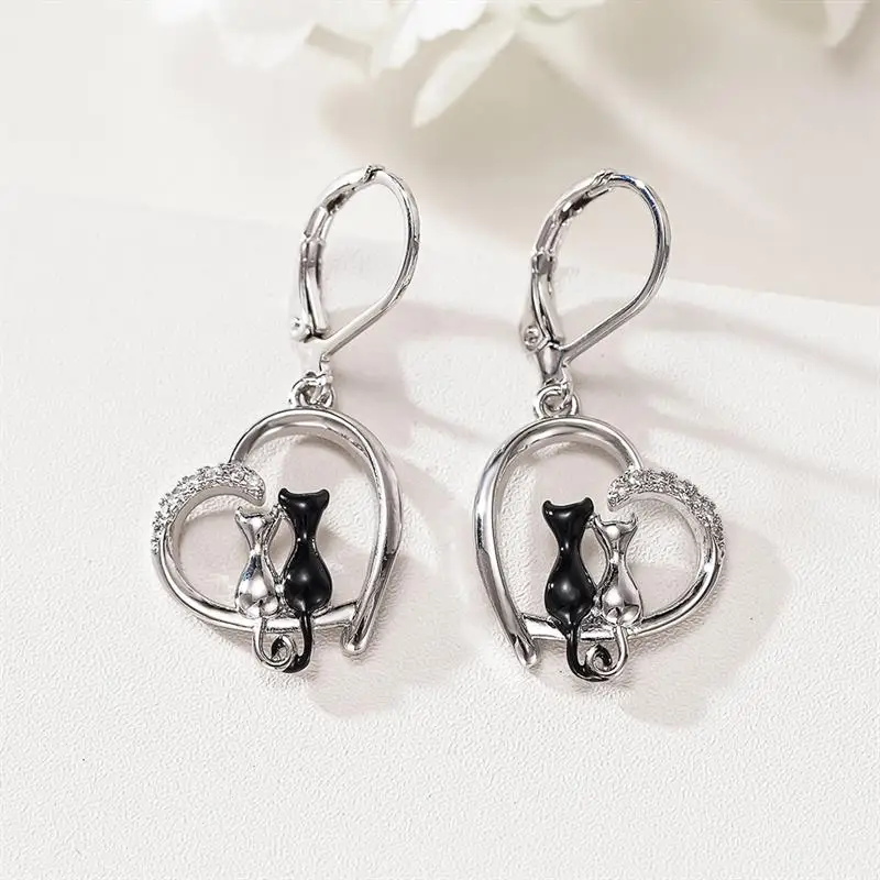 Huitan Romantic Heart Women Drop Earrings Silver Color/Black Cat Shaped Elegant Cute Animal Accessories for Party Jewelry Gift