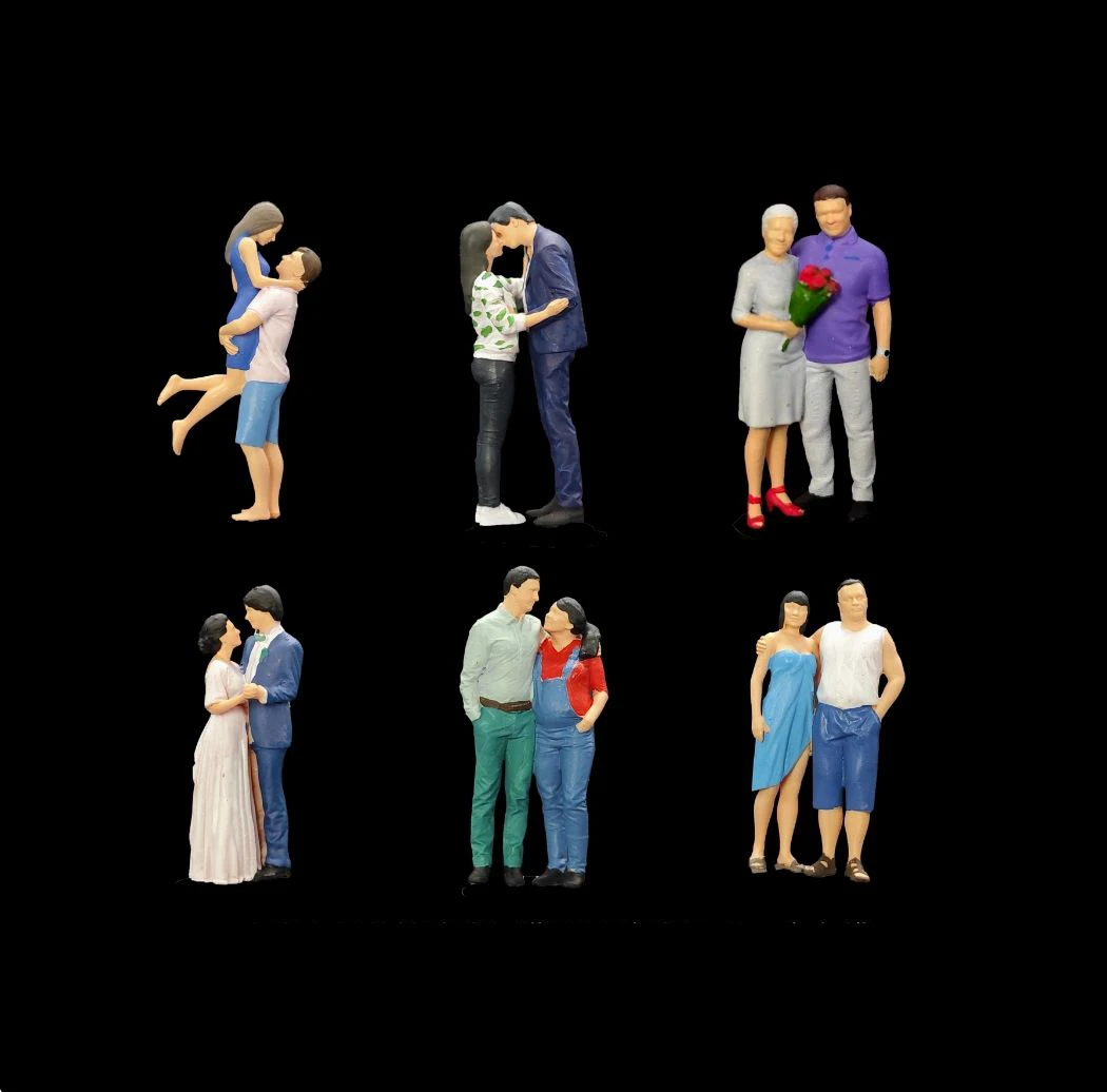 Resin Handmade Painted 1/64 Couple Collection Diorama Figure Model  Miniature Creative Photography Display Collection Decoration