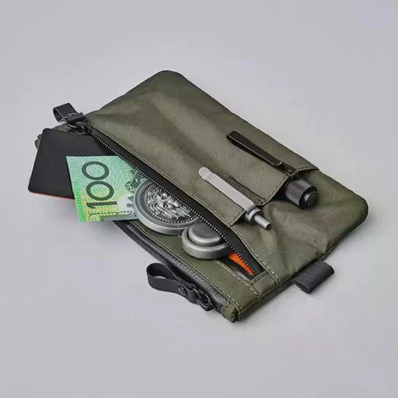 กระเป๋าซิปคลัทช์พร้อมสายคล้องข้อมือ, กระเป๋าใส่พาสปอร์ตแบบซิป และกระเป๋าใส่ของ EDC กันน้ำและป้องกัน RFID มีช่องใส่ของภายนอก 3 ช่อง