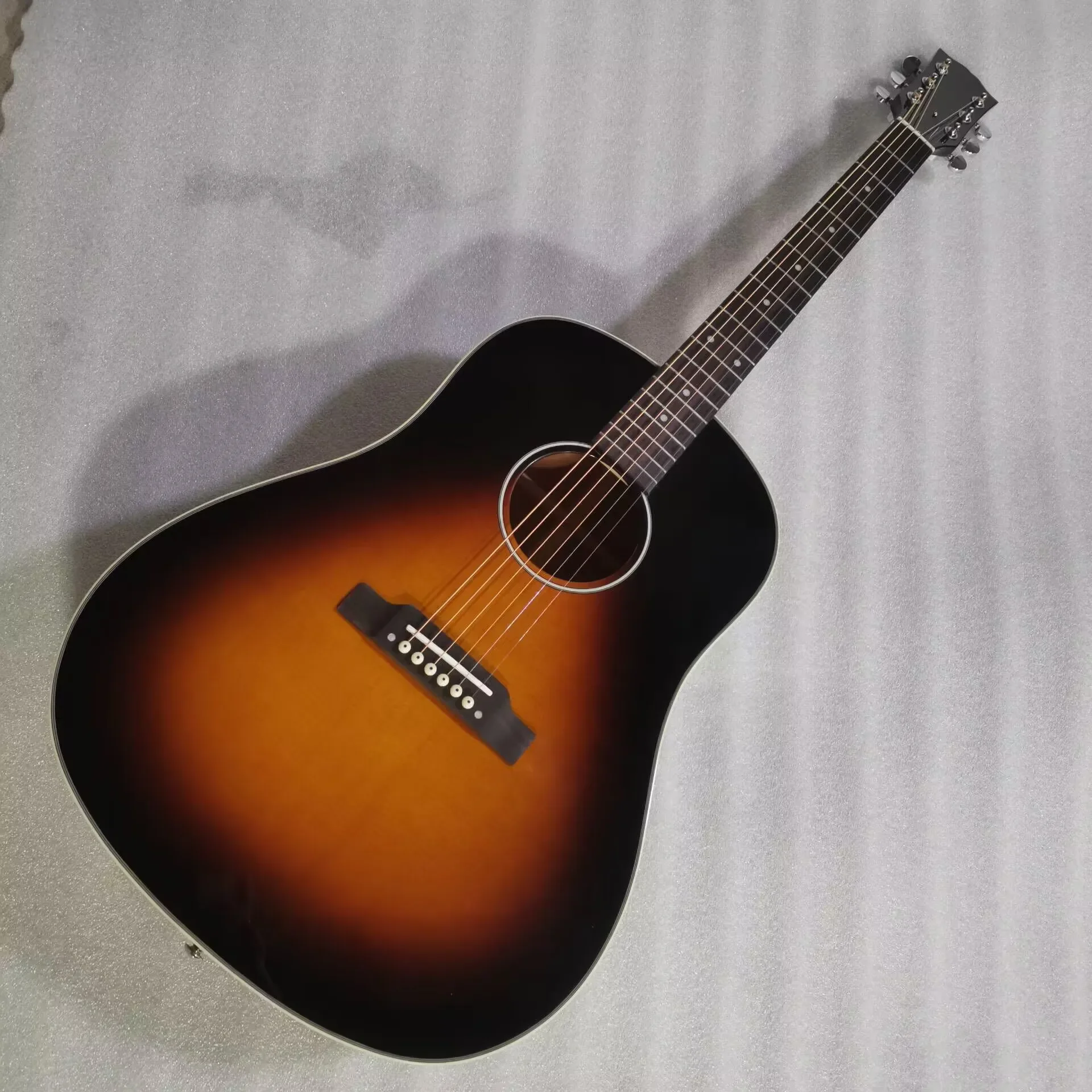 

customize build slope shoulder J45 style dark color acoustic electric guitar