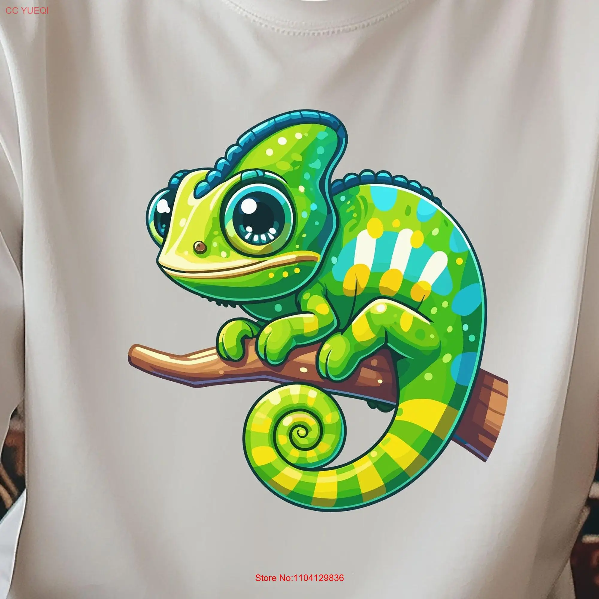 Veiled Chameleon Men's T Shirt long or short sleeves