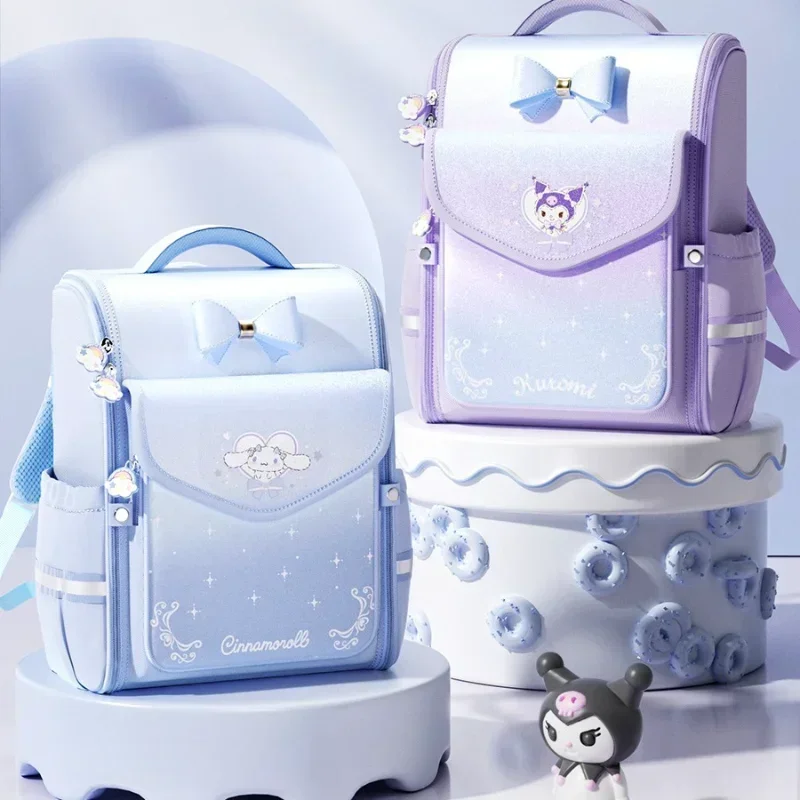 

Sanrio animation Kulomi schoolbag new product, cute and large capacity when splashing water reflective children's schoolbag