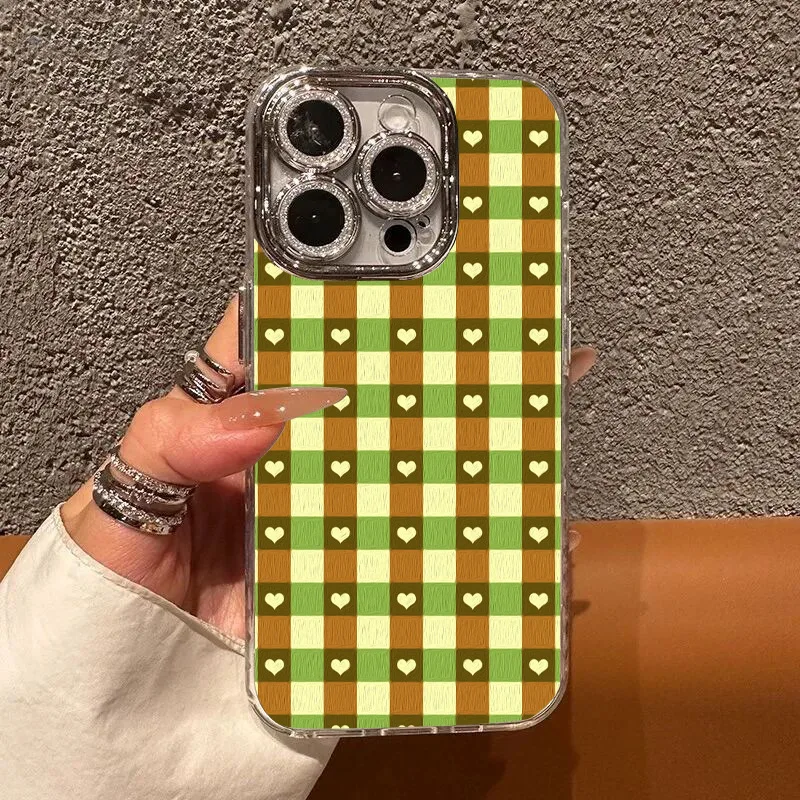 

Love Plaid Laser Pattern Magnetic Phone Case For iPhone 17 Pro Max 16 15 14 Plus Premium Texture Shockproof Protective Cover
