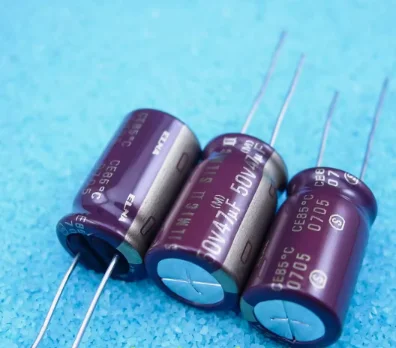 

20pcs/lot Original Japanese ELNA SILMIC II 47uF 50V 10x17mm audio electrolytic capacitor free shipping