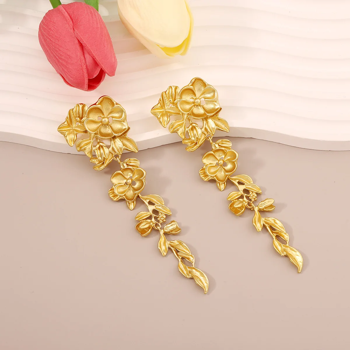ZAA Long Dangle Flower Drop Earrings Vintage Gold Plated 2024 Trend Casual Holiday Party Jewelry Accessories