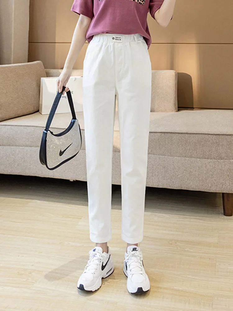 Jeans a gamba dritta da donna Vita elastica Casual Estate 2024 Nuovi pantaloni versatili dimagranti a nove punte Pantaloni casual con risvolto