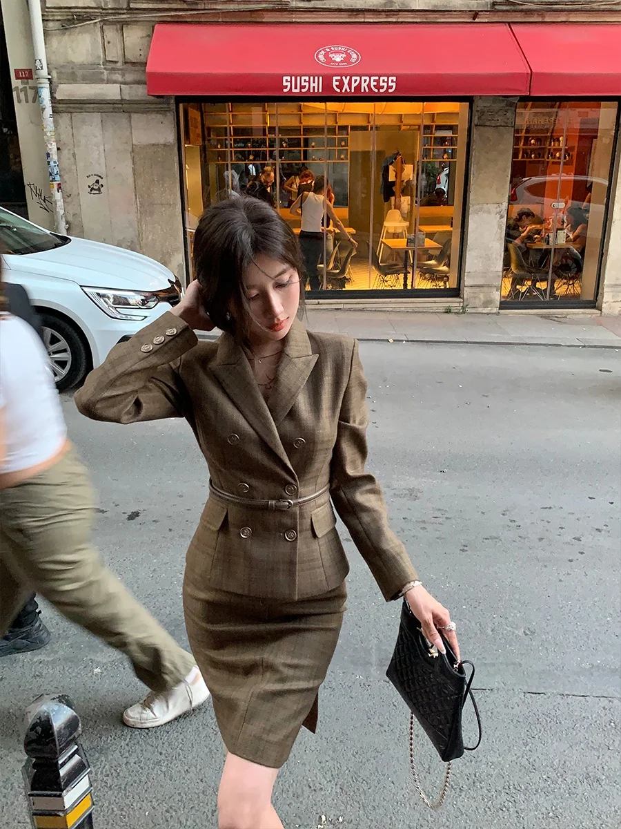 

Achi Plaid Belted Suit Skirt Set Women's Slim Fit Waistcoat Two Piece Set Coffee Color Retro Sle Long Sve Button up