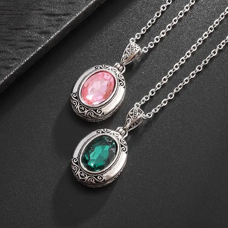 Women Vintage Green Crystal Locket Necklace Large Charm Pendant Elegant Party Daily Jewelry Gift