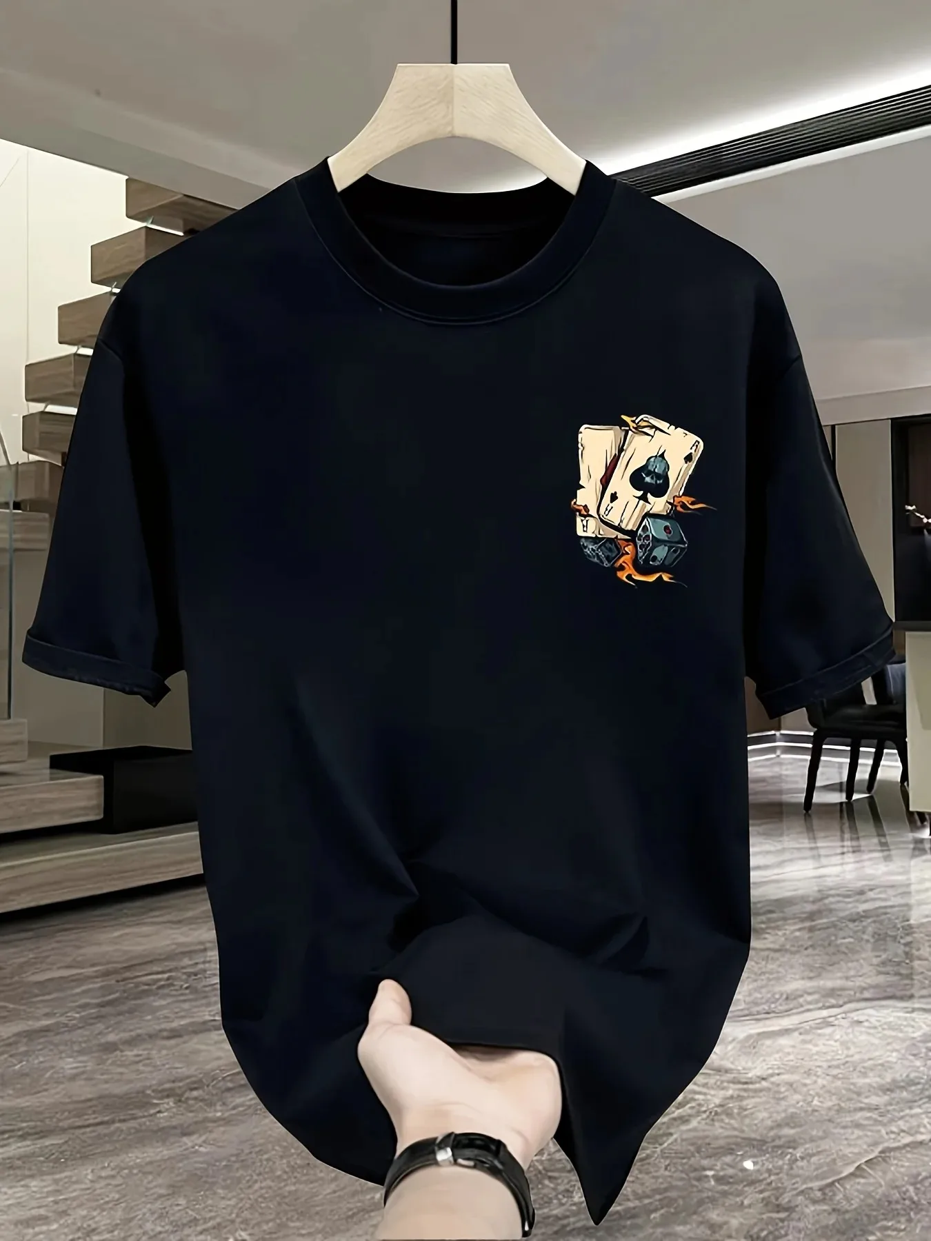 camiseta-esportiva-casual-solta-e-criativa-com-estampa-de-poker-e-dados-gola-redonda-manga-curta-da-moda-1-unidade-vendida-pela-shop1105261930-st
