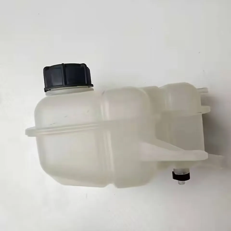 1pcs Coolant reservoir tank with cap For Chinese CHANGAN CS55 1.5 Engine SUV Auto car motor parts