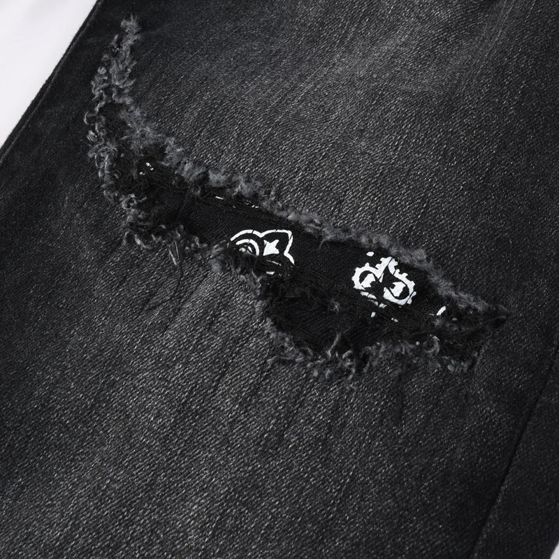 Fashionable new men's jeans with pleats, washed water, nostalgic perforation patch, men's black jeans, high street designer, hip