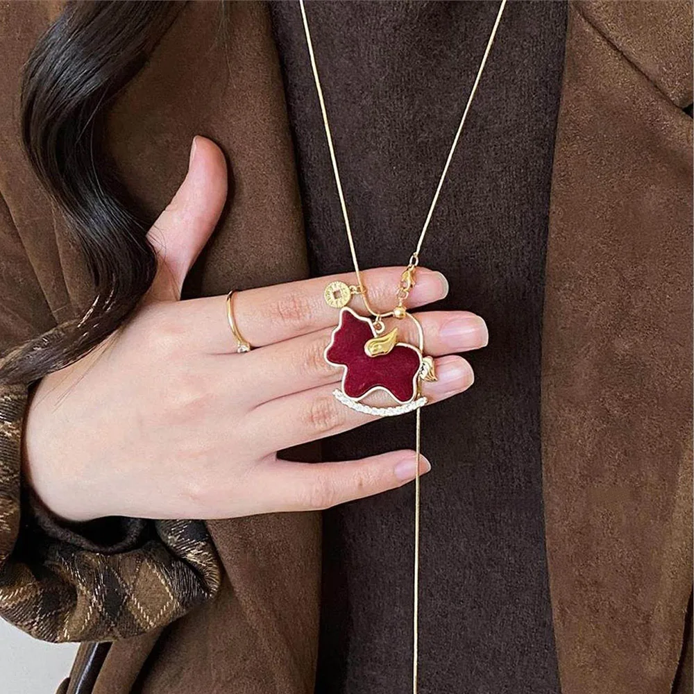 

Year of the Horse Velvet Rocking Horse Pendant Necklace Chinese Coin Crystal Charm Sweater Chains for Women Zodiac Accessory New