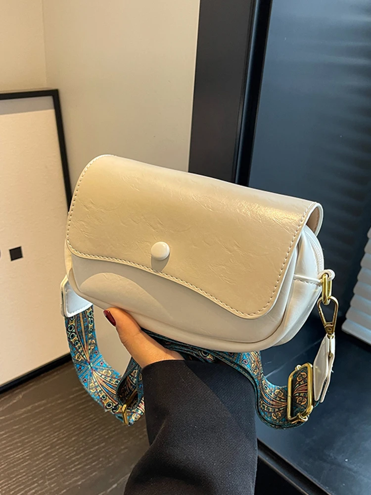 

Vintage Thick Chains Mini Crossbody Bag for Women New Luxury Design Brand Fashion Black Brown Underarm Shoulder Bag Purses