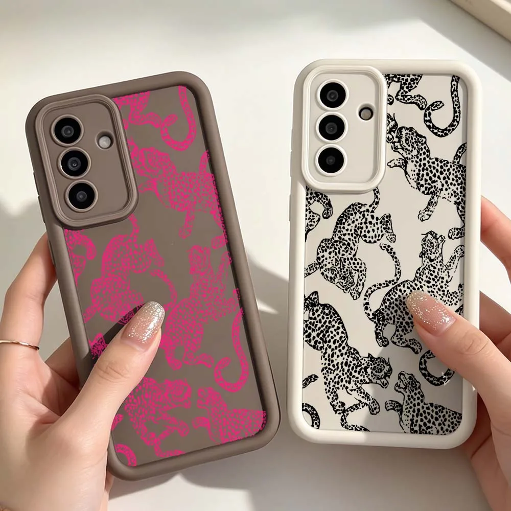 Leopard Seamless For Samsung A25 A26 A33 A57 A35 A36 A37 A51 A52 A53 A54 A55 A57 A72 A73 5G Eye Ladder Phone Case