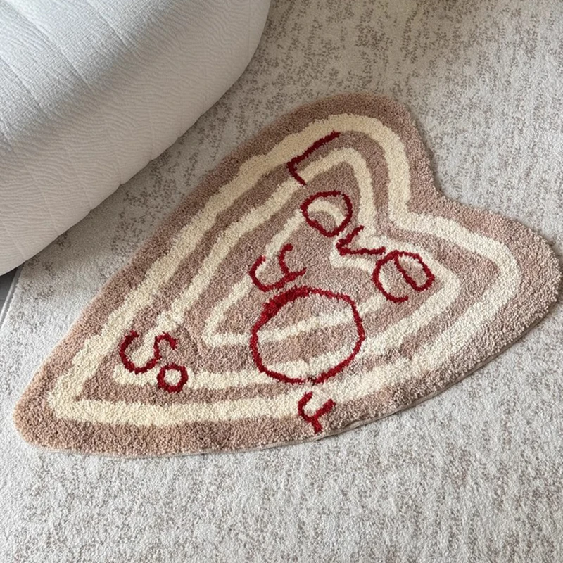 Lovely Tufting Heart Shape Bedroom Rug Tufted Letters Bathroom Mat Soft Carpet Floor Tidy Pad Doormat Aesthetic Home Room Decor