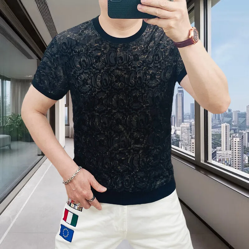 Fashion Summer 5D Flocked Burnt Flower Hollow T-shirt for Men Breathable Round Neck Short Sleeved Casual T-shirt Men Clothing