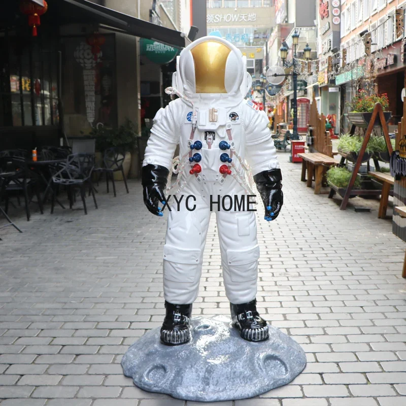 

Trend Cartoon Model Bar Mall Art Gallery Creative Sculpture