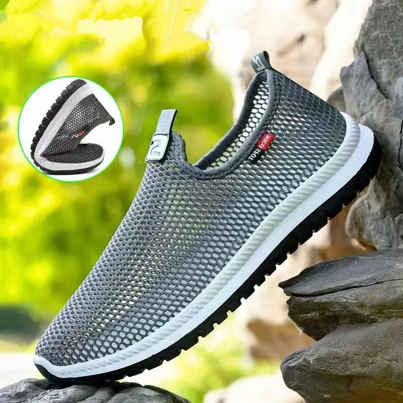 Summer Men Sneakers Breathable Mesh Walking Shoes Men Flats Lightweight Slip On Sneakers Men Casual Loafers Shoes tenis hombres