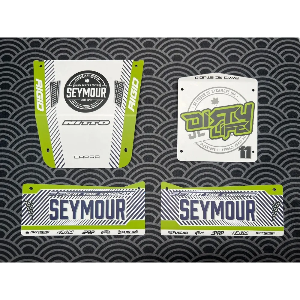 

Aluminum Alloy Body Shell with Stickers for 1/10 RC Crawler Car AXIAL Capra Goat Seymour Team Livery Painted Accessories