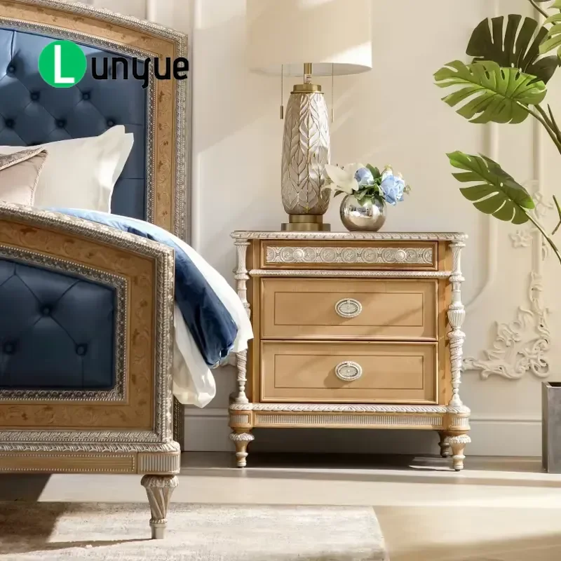 Retro Wooden Bedside Table Romantic Elegant Classic Design Warm Color Wood Grain Nightstand for Bedroom Furniture Home Decor