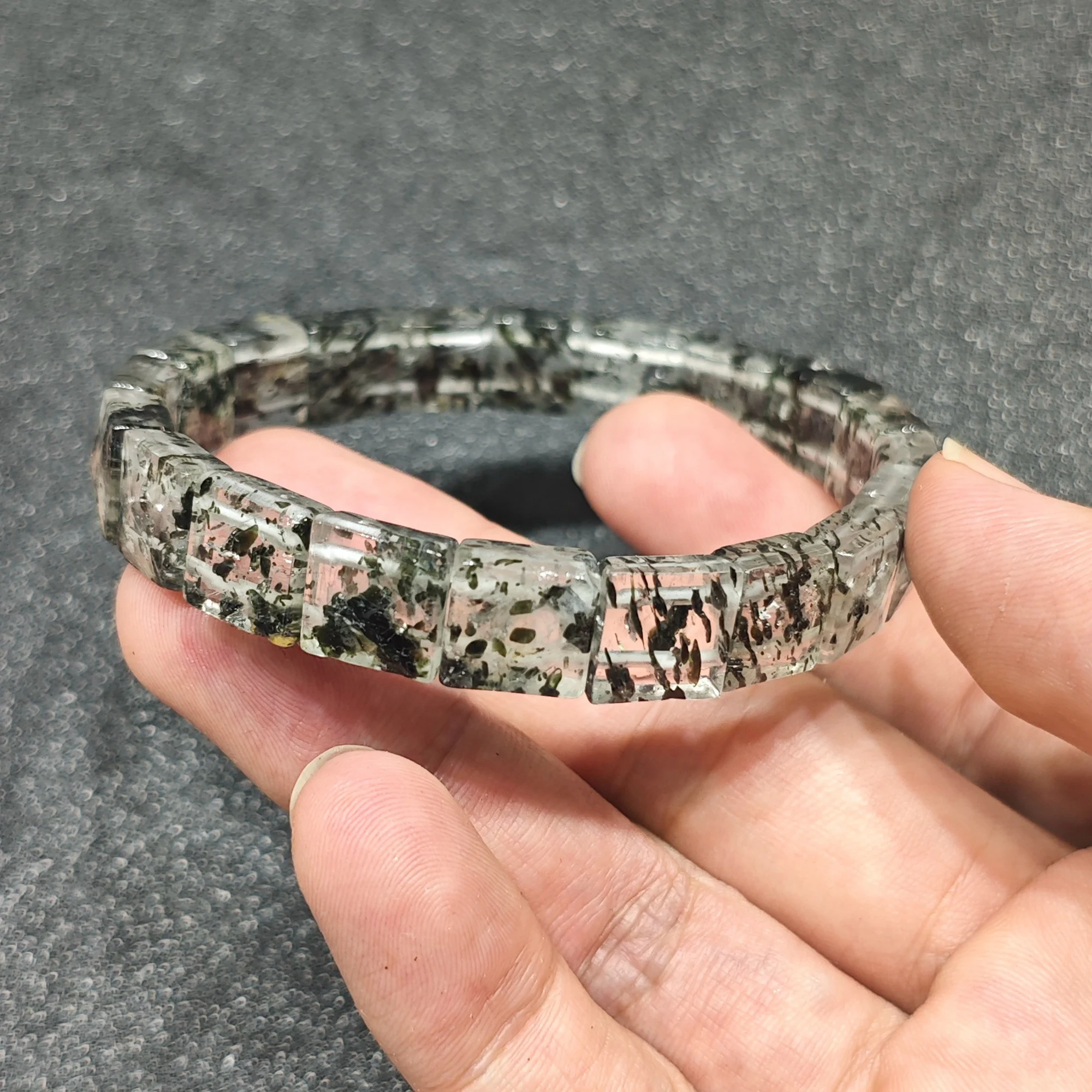 Natural Green Mica Quartz Bar Bracelet Gemstone Pyramid Faceted Square Slab Cuff Crystal Jewelry Present Supply 1 Piece