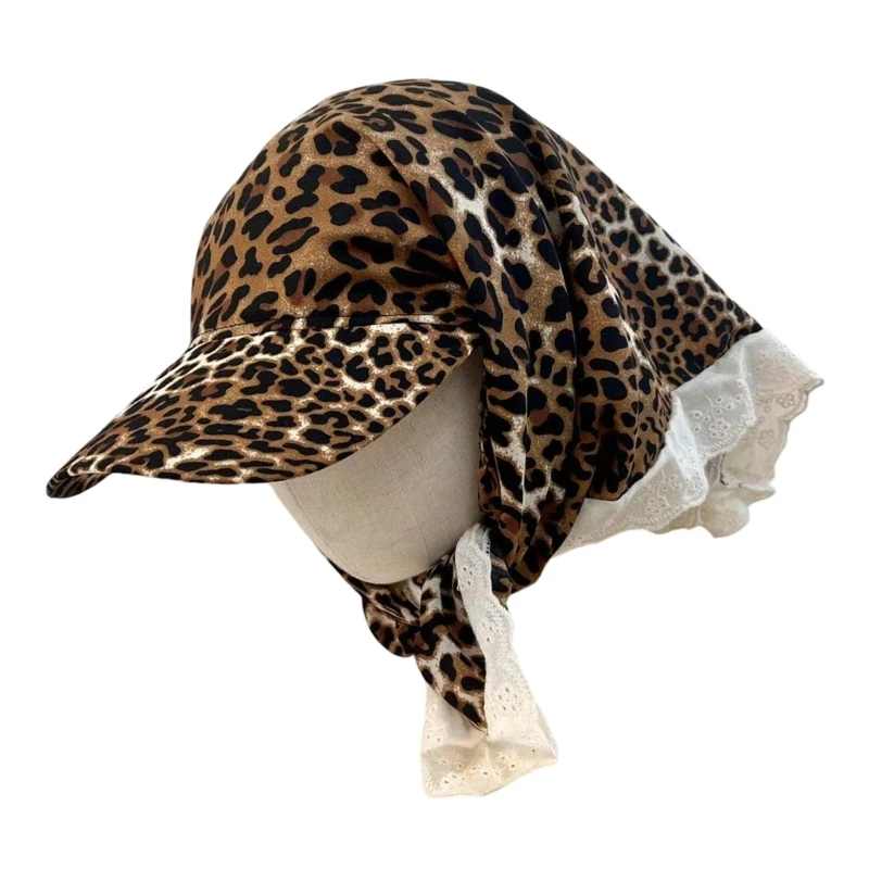 Рисунок 3 - Спортивная шляпа с широкой шляпой