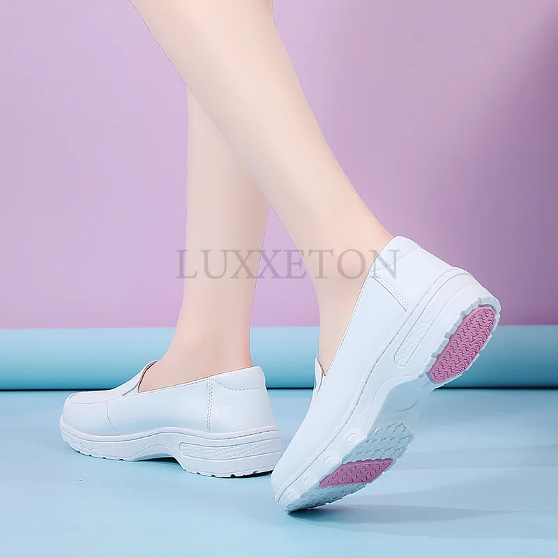 Genuine Thick Soled Nurse White Shoes for Women Soft Soled Lightweight Casual and Breathable Hospital Work Shoes