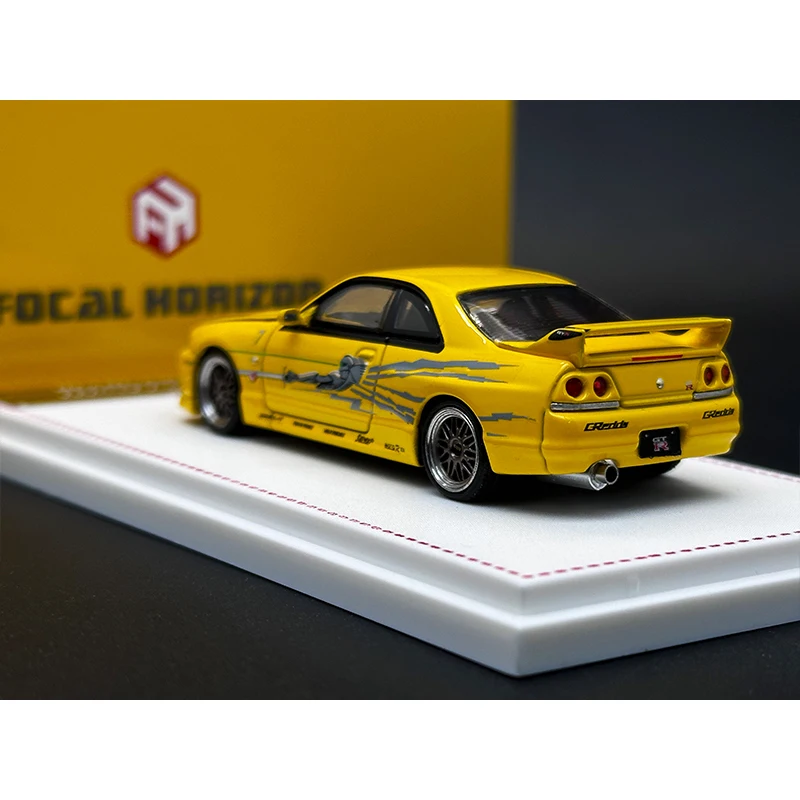 FH In Stock 1:64 Skyline GTR R33 BCNR33 R32 S Tune Carbon Black Diecast Diorama Car Model Collection Miniature Toy Focal Horizon