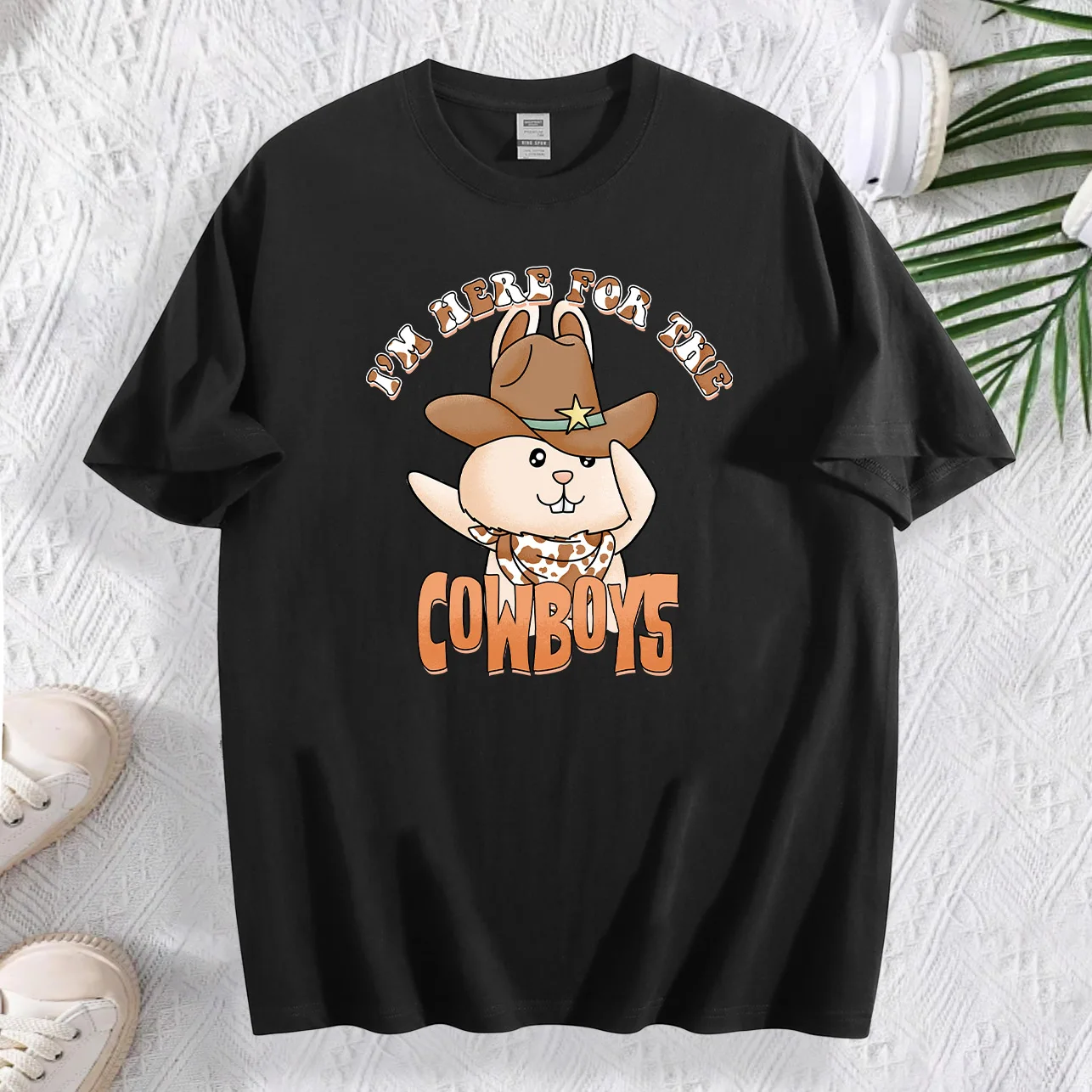 تي شيرت نسائي برسومات I'm Here for the Cowboys 100% قطن برقبة دائرية وأكمام قصيرة تي شيرت صيفي غير رسمي للارتداء اليومي