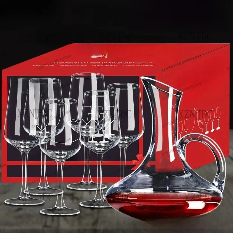 Set di scatole di vetro rosso senza piombo addensato, decanter per la casa, regalo di inaugurazione della tazza di vino con calice