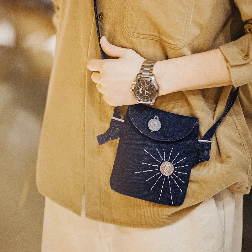 Maden Vintage Ethnic Embroidery Denim Crossbody Bag Unisex Mini Shoulder Purse Portable Phone Coin Daily Handbag
