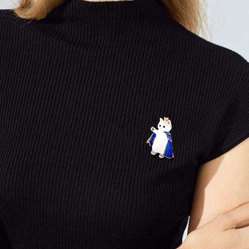 Cute Anime Cat Prince Design Brooch Fashion Luxury Crown Cat Metal Pin Badge For DIY Clothing Bags