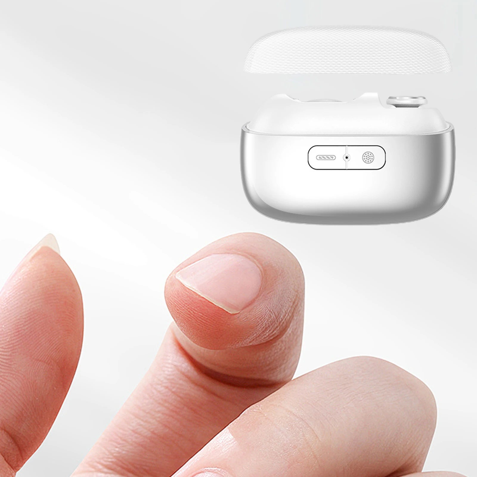 

Automatic Fingernail Cutter with Light Electric Manicure Nail Trimmer Rechargeable Safety Nail Clipper for Children Adult Senior