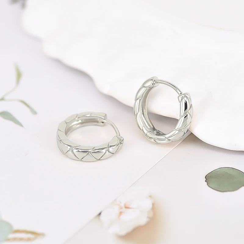 925 Sterling Silver Needle Simple and stylish 8mm/10mm/12mm Notched Multi-petal Plain Hoop Earrings Different Sizes Jewelry Gift