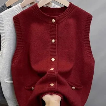 Knitted Sweater Vest Women Gold Buckle O-Neck Sleeveless Chic Red Knit Pullovers Soft…