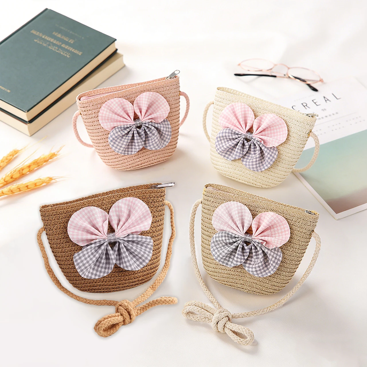 Straw Woven Shoulder Bags For Children Beach Handbags Sweet Bow Crossbody Bag Outdoor Travel Children Wallets Small Moneybags