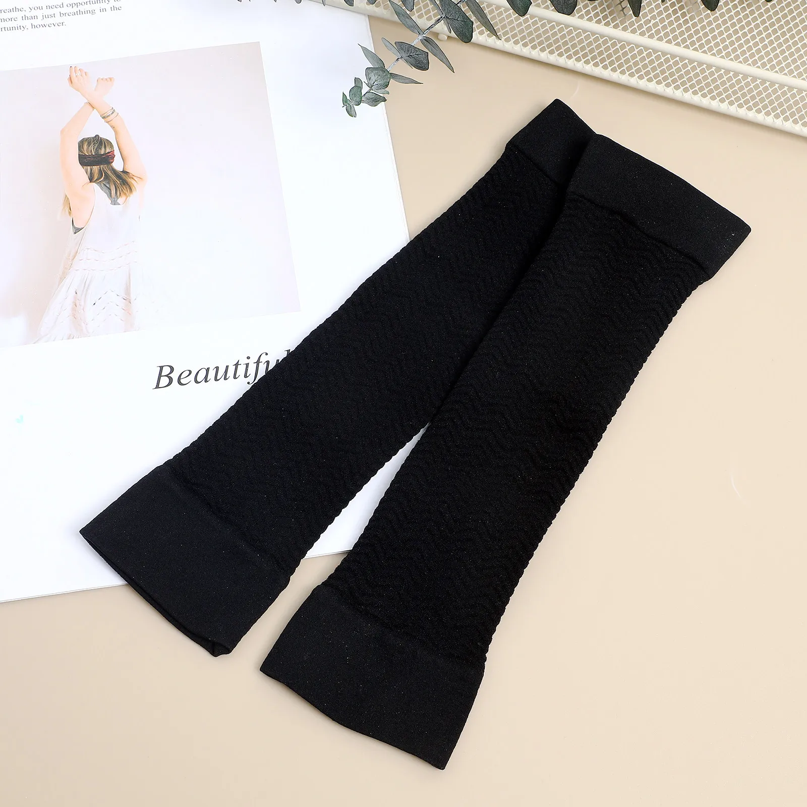 1Pair Burn Fat Weight Loss Arm Shaper Slimming Wrap Band Black Seamless Arm Shaping Sleeves Improve Circulation Tone