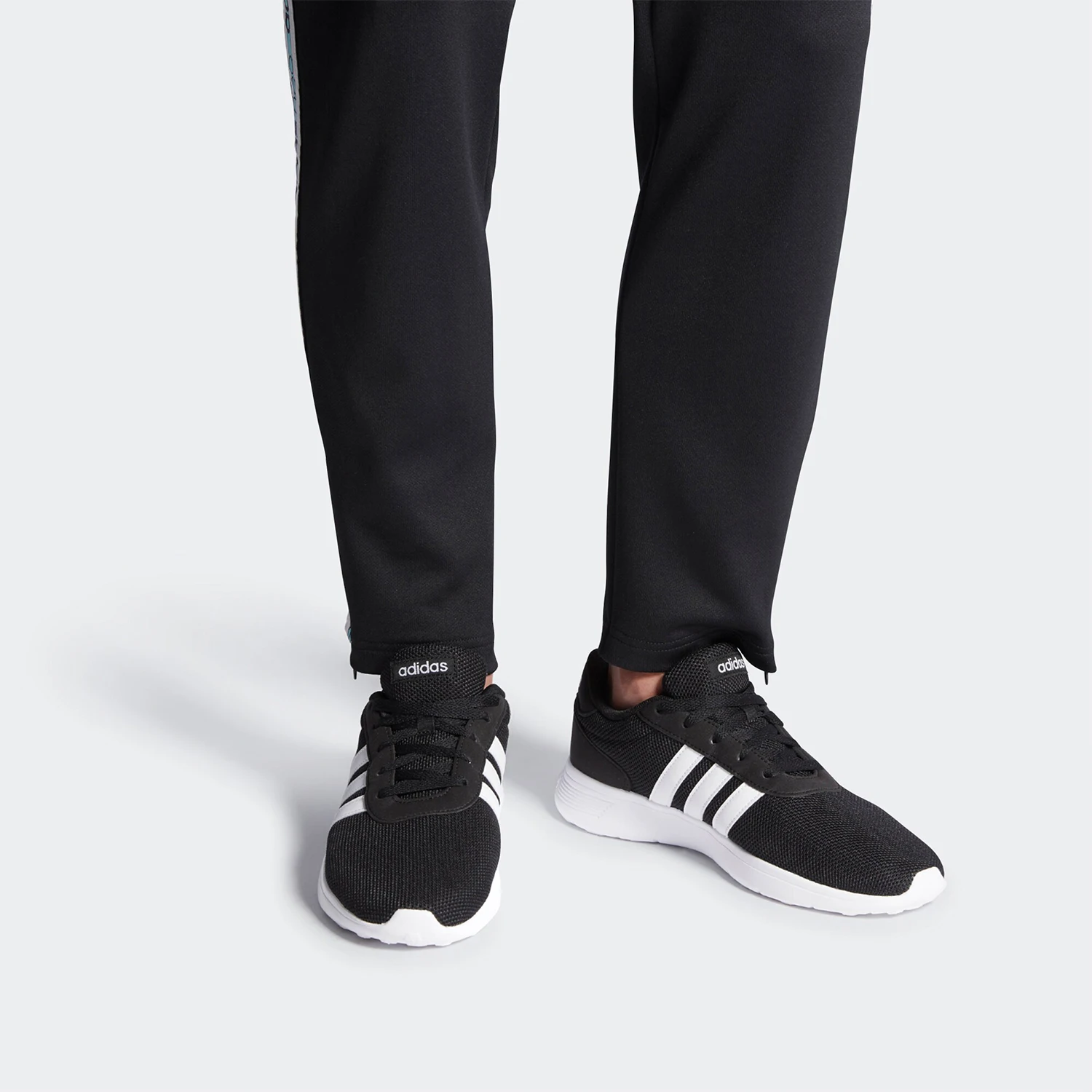 

Adidas genuine season new women's low-top casual lace-up running shoes B28141