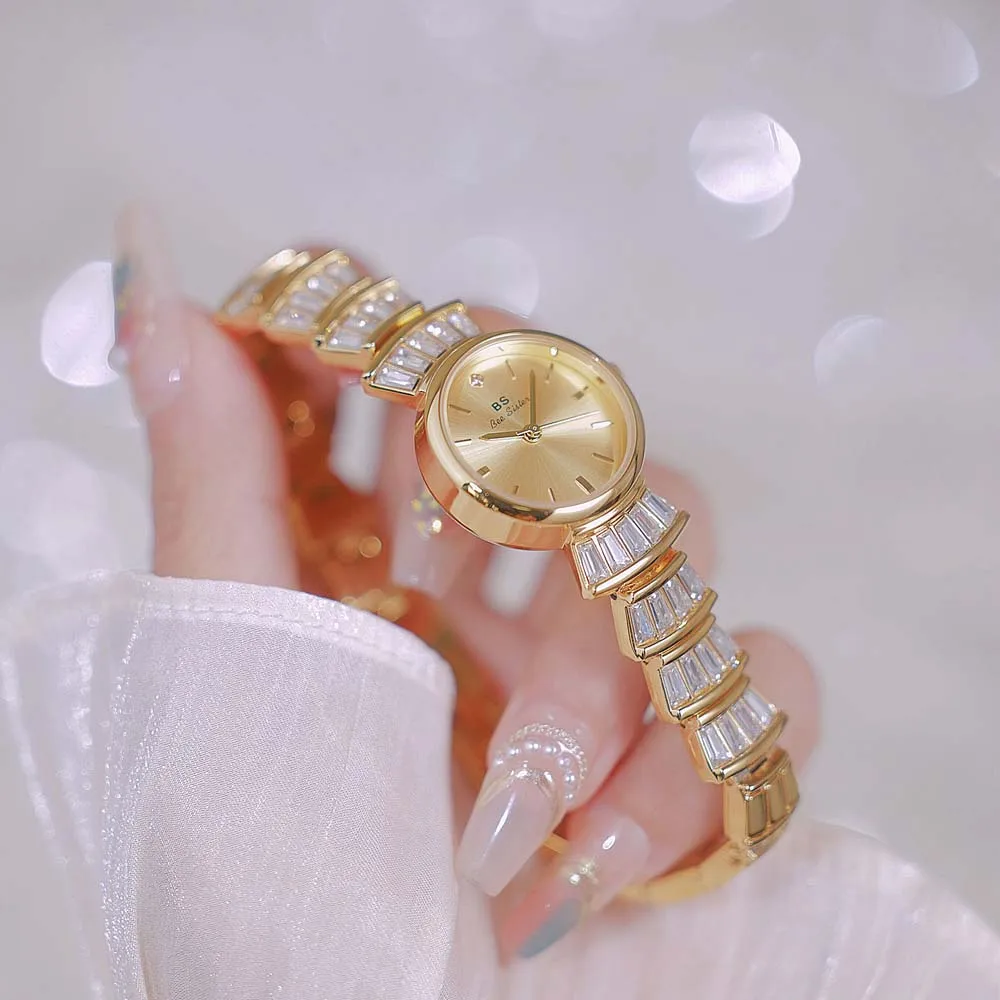 ساعات نسائية عالية الجودة ساعة معصم فاخرة للسيدات ذهبي أسود حجر الراين كوارتز ساعة يد نسائية صغيرة عتيقة