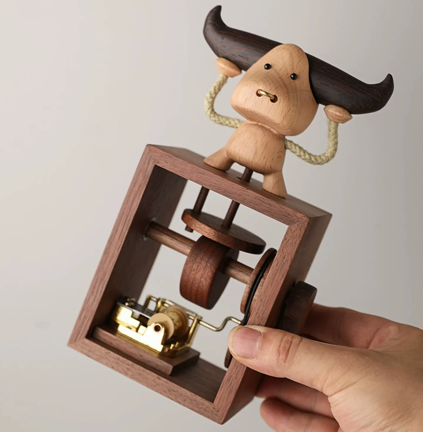 Solid Wood Animal Music Box Home Atmosphere Desktop Decoration Creative Decompression Birthday Gift